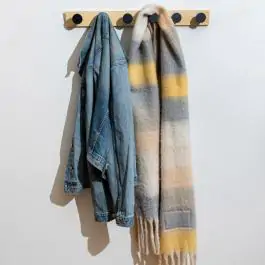 Estia ES02-18351 čiviluk sa 6 kukica drvo crni