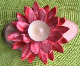 Svećnjak Lotos crveni