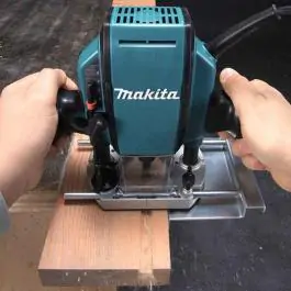 Električna glodalica RP 0900 MAKITA