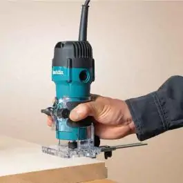 Jednoručna glodalica 3711 Makita