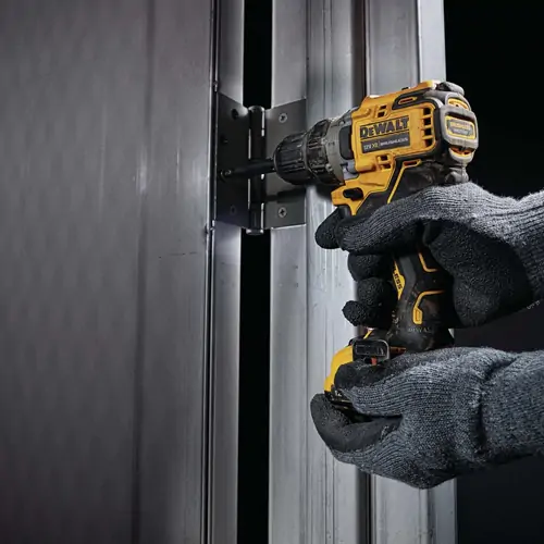 DeWalt akumulatorska bušilica-šrafilica 12V DCD701D2