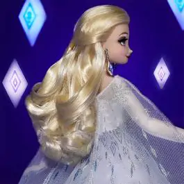 Frozen Holiday Elsa