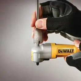 DeWalt DT71517T ugaoni adapter 1/4″ za šrafljenje