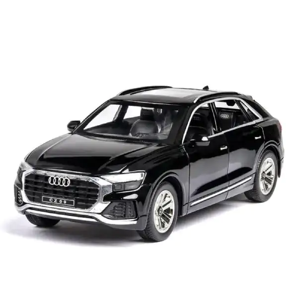 Audi Q8 metalni automobil sa zvukom i svetlima 1:24