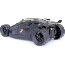 Batman figura sa Batmobile