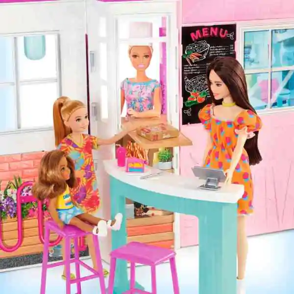 Barbie lutka i restoran