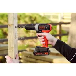 Black&Decker BCD003C2K Aku bušilica, 18V 2x1.5Ah