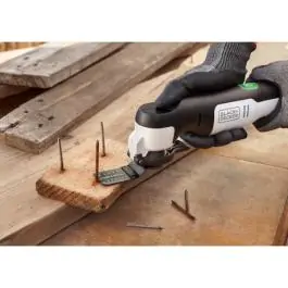 Black&Decker REVOS12C Aku renovator, 12V