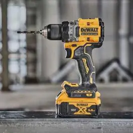 Dewalt Akumulatorska Bušilica-Odvijač 18V DCD800P2T