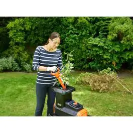 Black&Decker BEGAS5800 Seckalica za grane 2800W