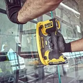 DeWalt DCE590N GRABO akumulatorska vakum hvataljka 18V