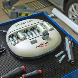 Punjač baterija NiMH / NiCd ENERGY 16 plus ANSMANN