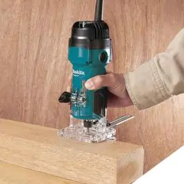 Makita jednoručna glodalica M3702B