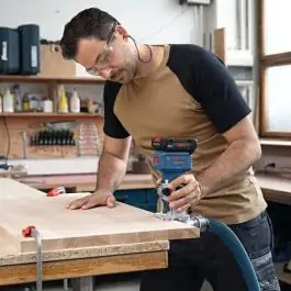 Bosch GLF 18V-8 akumulatorska glodalica za ivice Solo