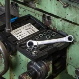 Set okastih ključeva HT1R490 Hogert