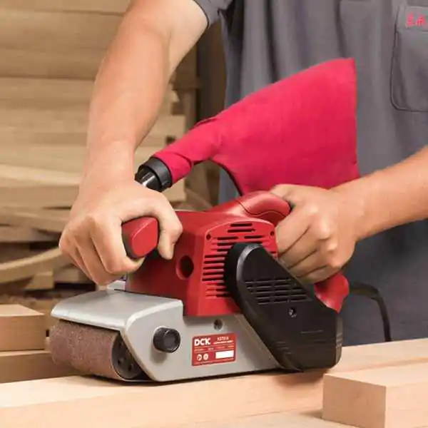 DCK KST610 tračna šlajferica 610x100mm 1200W