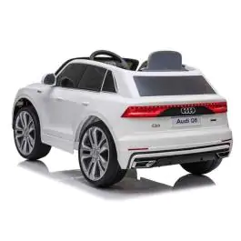 Dečiji auto na akumulator Audi Q8 Beli