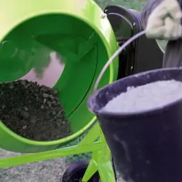 Fieldmann FDSM 200120-E mešalica za beton 120L 550W električna građevinska mešalica