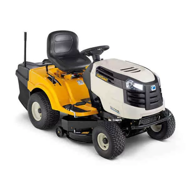 Benzinski traktor za košenje trave sa korpom CC 714  HE Cub Cadet