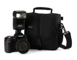 Torba za fotoaparat Adventura 140 crna LOWEPRO