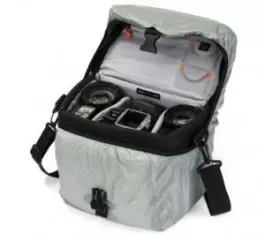 Torbica za kameru Nova 200 AW crna LOWEPRO