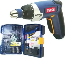 Akumulatorski odvrtač CSD4030G 4V Ryobi