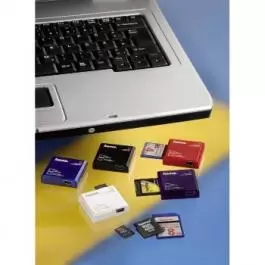 Čitač kartica SD/MicroSD crveni HAMA