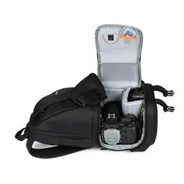 Ranac Fastpack 100 crni  LOWEPRO