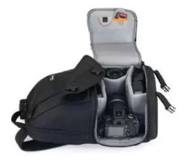 Ranac Fastpack 200 crni  LOWEPRO