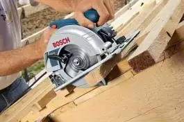 Ručna kružna testera GKS 55 BOSCH u L-Boxu