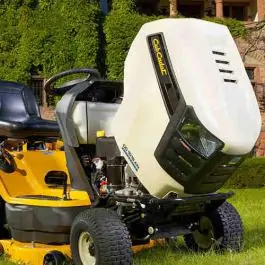 Benzinski traktor za košenje trave sa korpom 13,2Kw CC 1020 BHN Cub Cadet